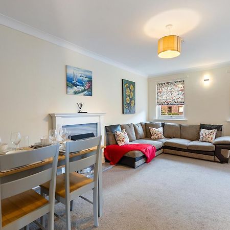 Pass The Keys Central Townhouse With Free Parking York Exteriör bild